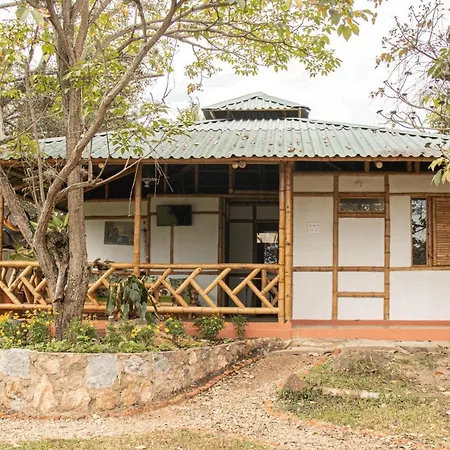 Cabana Familiar En Ecoparquechinauta, Piscina, Granja, Juegos, Pesca, Restaurante Fusagasuga Exterior photo