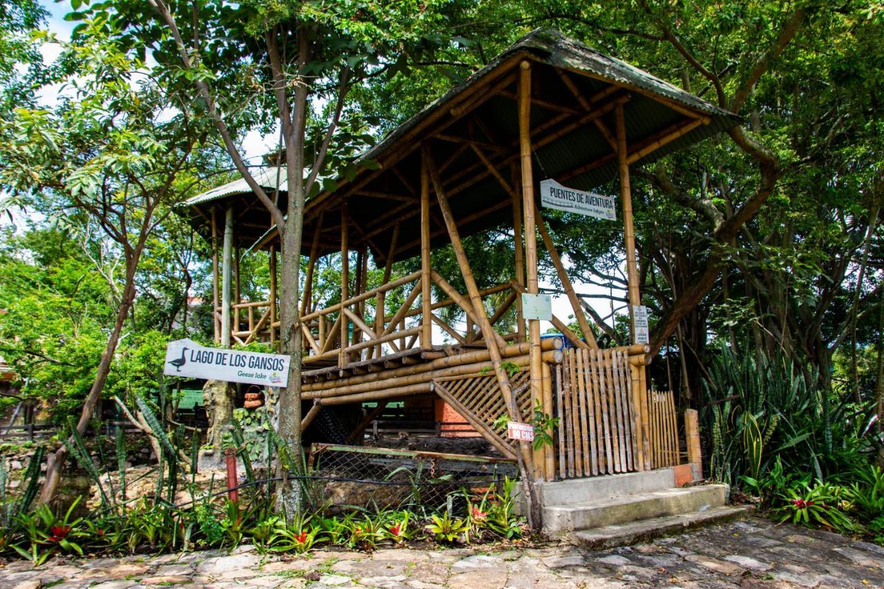 Familiar En Ecoparquechinauta, Piscina, Granja, Juegos, Pesca, Restaurante * Fusagasuga