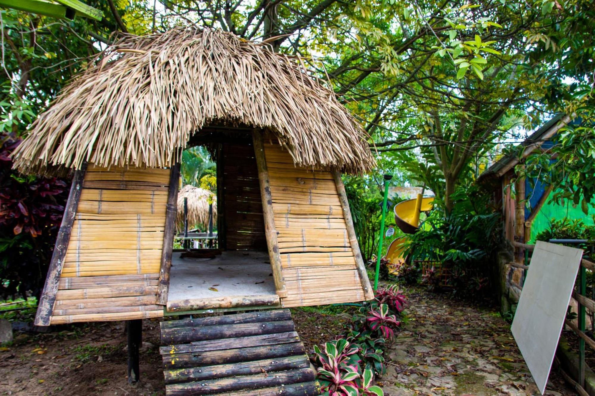 Familiar En Ecoparquechinauta, Piscina, Granja, Juegos, Pesca, Restaurante